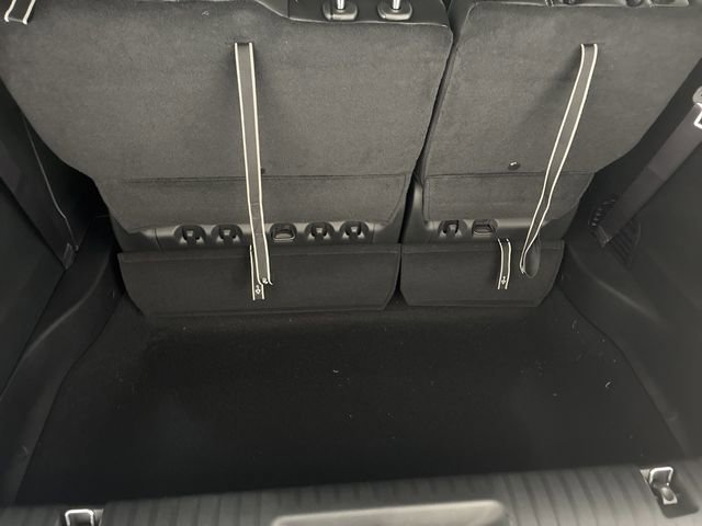 New 2026 Chrysler Pacifica Select w/ S Appearance Package image 8