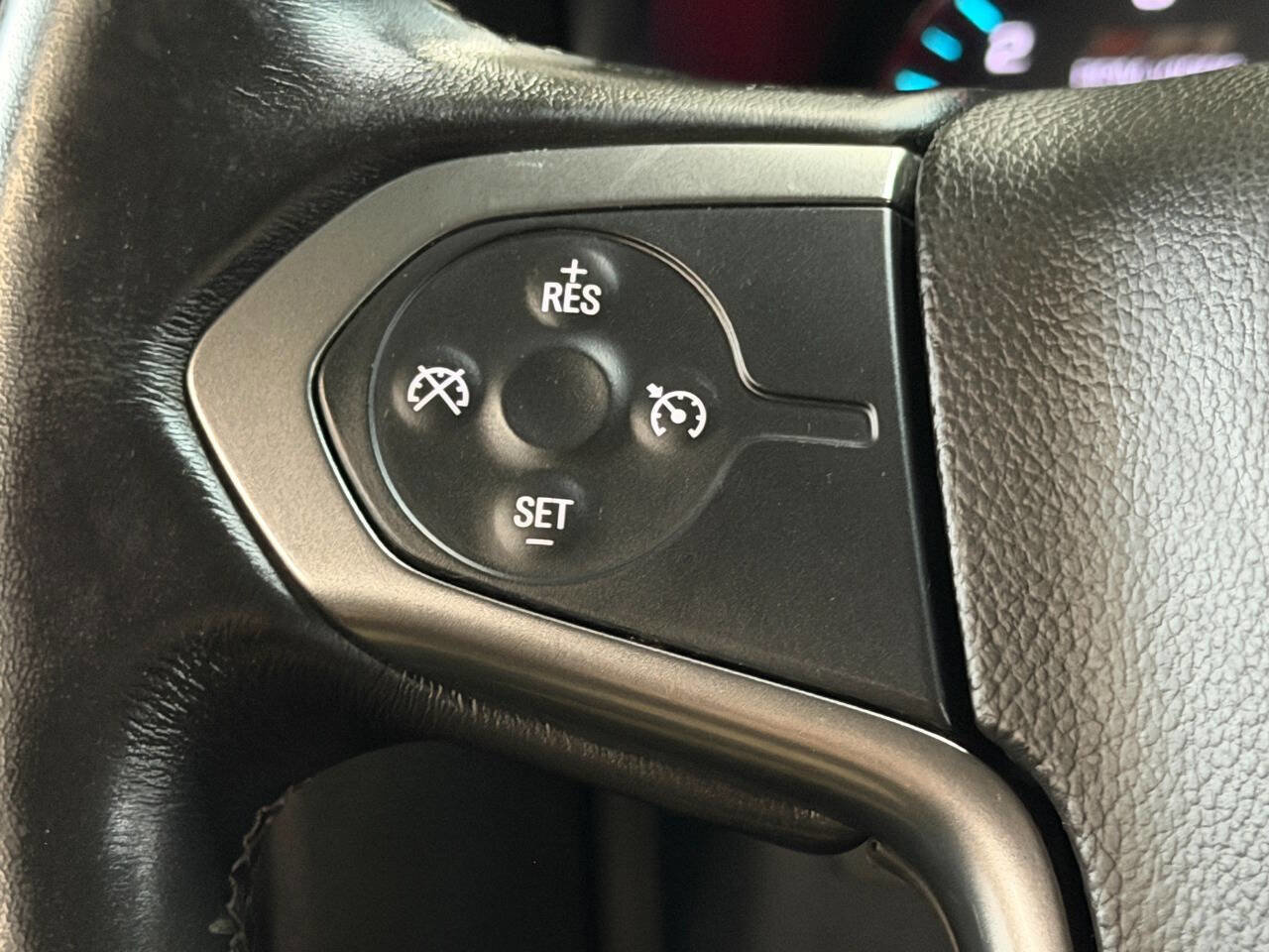 Used 2017 Chevrolet Silverado 1500 LT w/ All Star Edition image 27