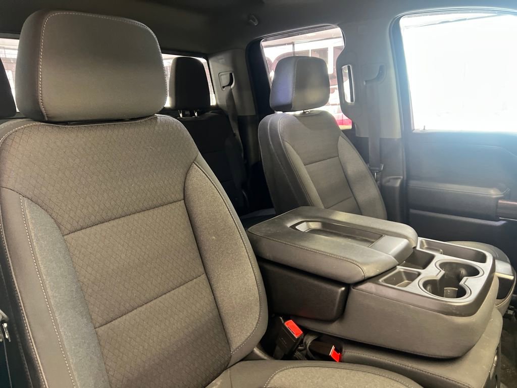 Used 2021 Chevrolet Silverado 1500 LT w/ Convenience Package II AWD/4WD image 45