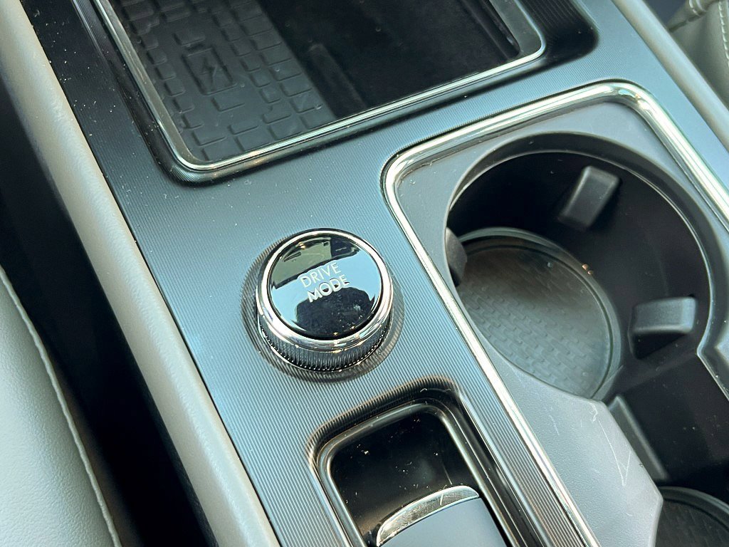 New 2026 Lincoln Corsair Reserve w/ Jet Appearance Package image 21