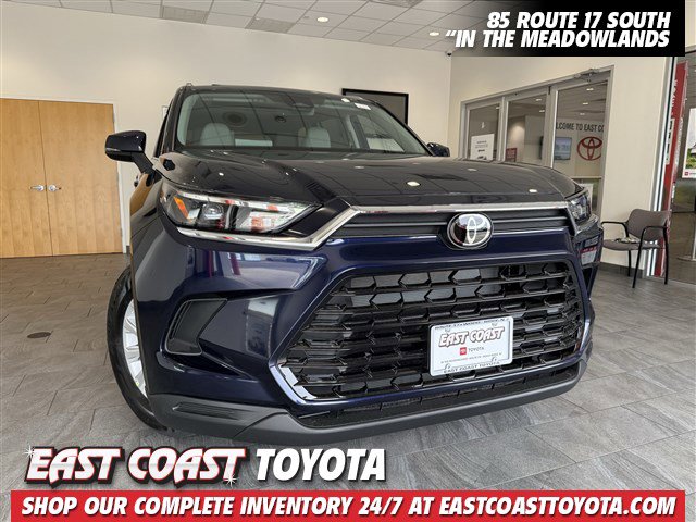 Certified 2025 Toyota Grand Highlander FWD image 1
