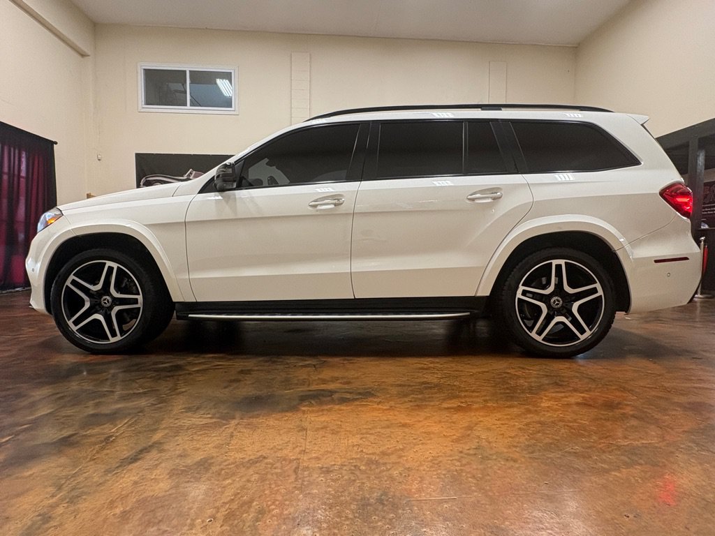 Used 2017 Mercedes-Benz GLS 550 4MATIC image 7