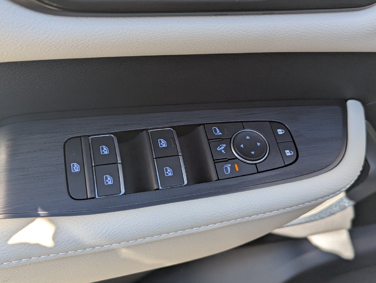 New 2027 Nissan Armada Platinum AWD/4WD image 14