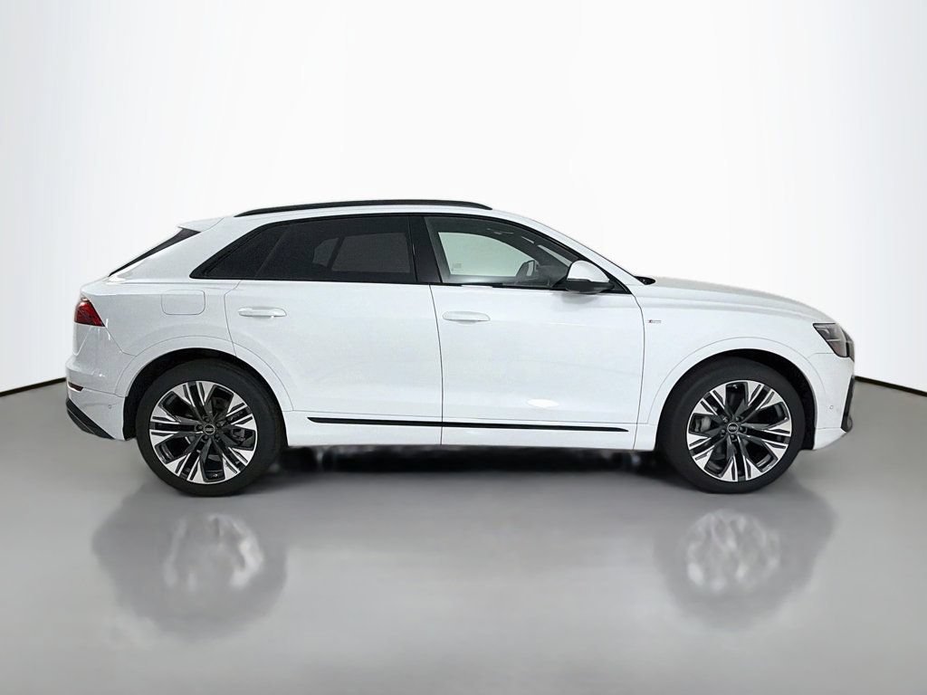 New 2026 Audi Q8 Premium Plus AWD/4WD image 8