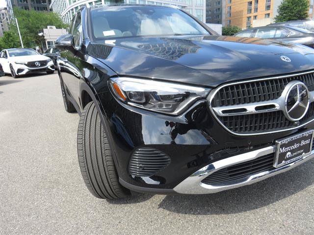 Used 2026 Mercedes-Benz GLC 300 4MATIC image 28