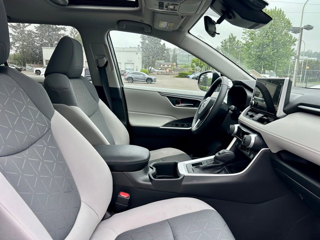 Certified 2023 Toyota RAV4 XLE w/ Convenience Package AWD/4WD image 16