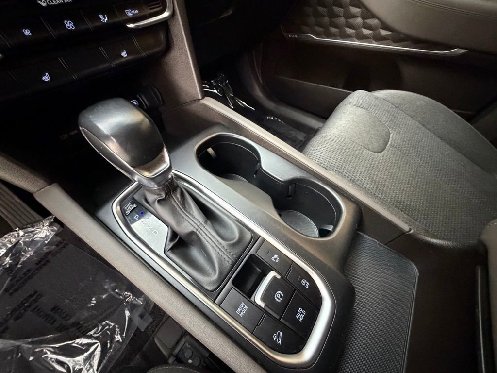 Used 2019 Hyundai Santa Fe SEL image 17