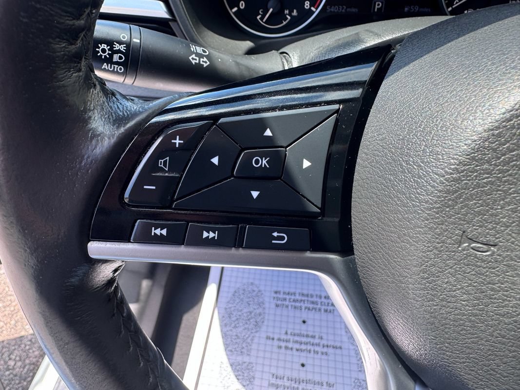 Used 2023 Nissan Altima 2.5 SL AWD/4WD image 19