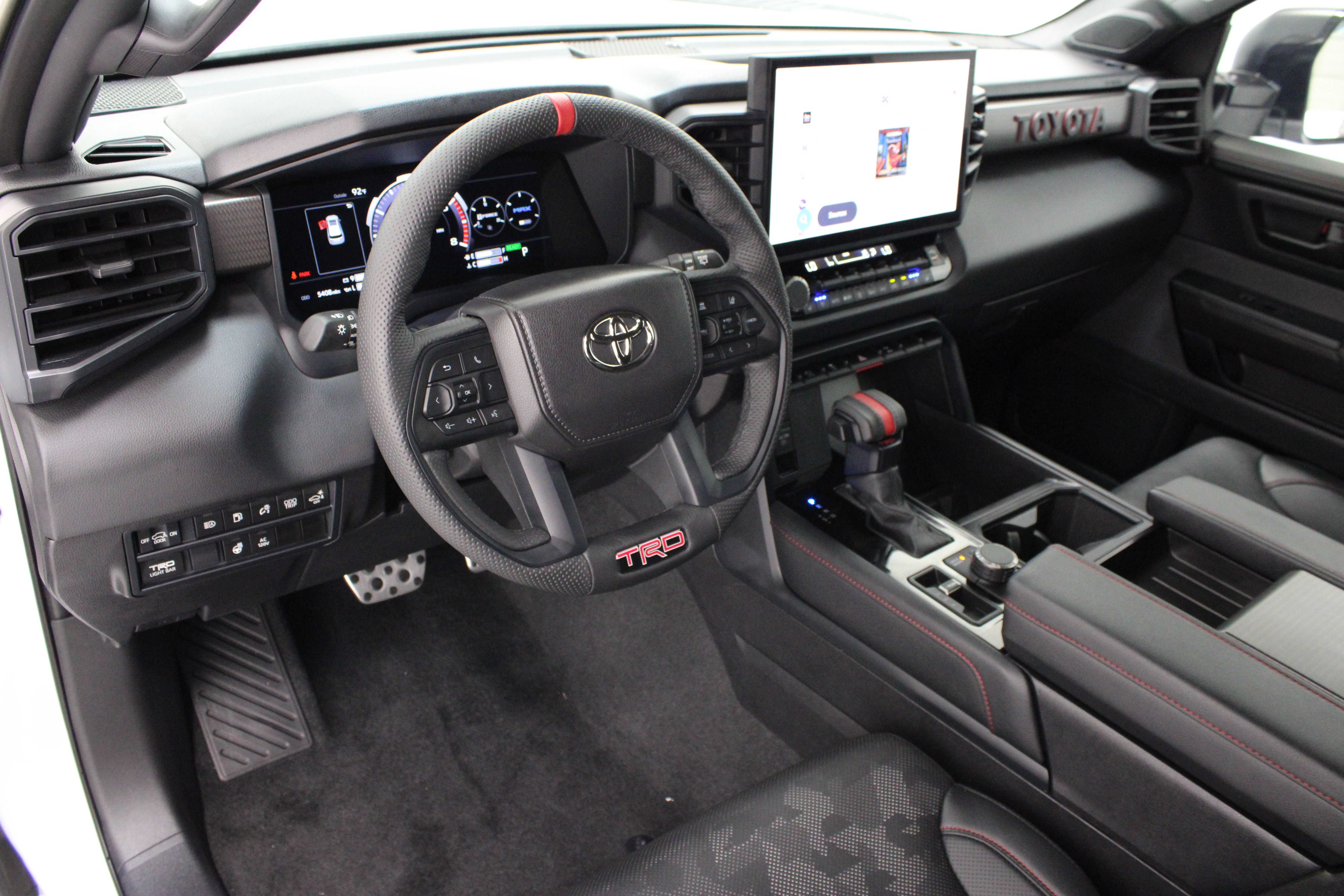 Used 2026 Toyota Sequoia TRD Pro AWD/4WD image 13