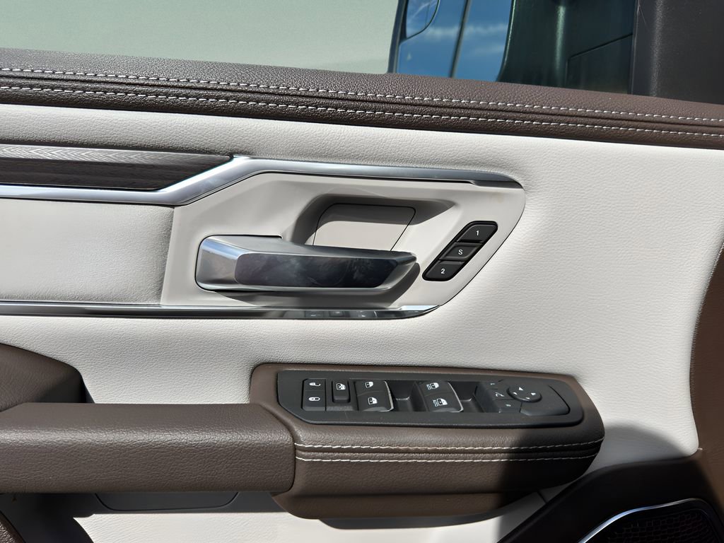 New 2025 RAM 1500 Laramie image 13