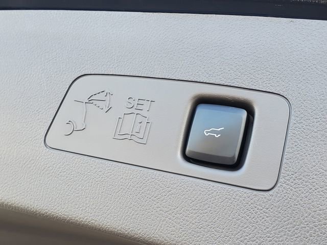 Used 2022 Lincoln Corsair AWD w/ Equipment Group 101A image 31