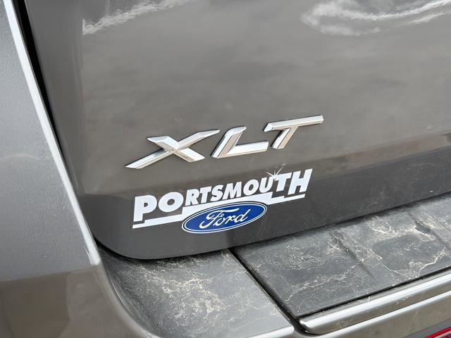 Used 2022 Ford Explorer XLT w/ Equipment Group 202A AWD/4WD image 22