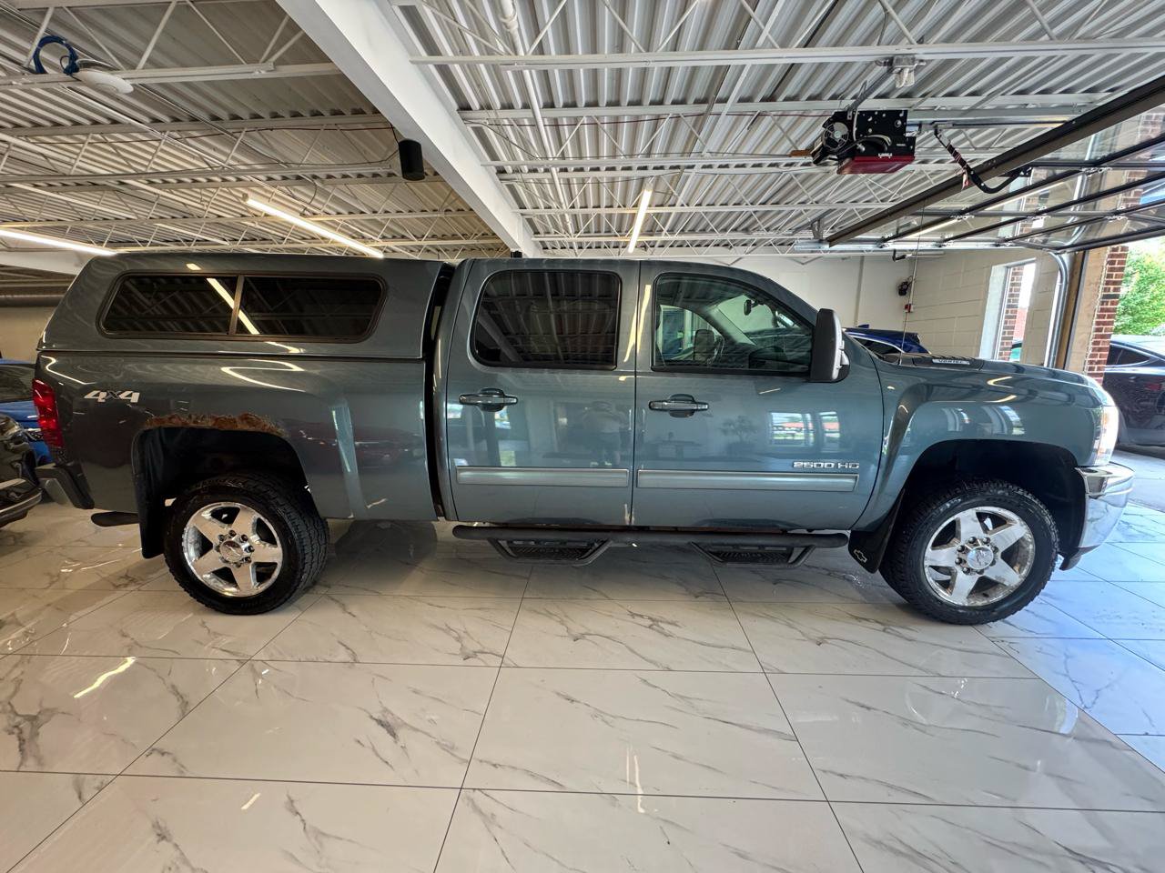 Used 2014 Chevrolet Silverado 2500 LTZ w/ LTZ Plus Package AWD/4WD image 4