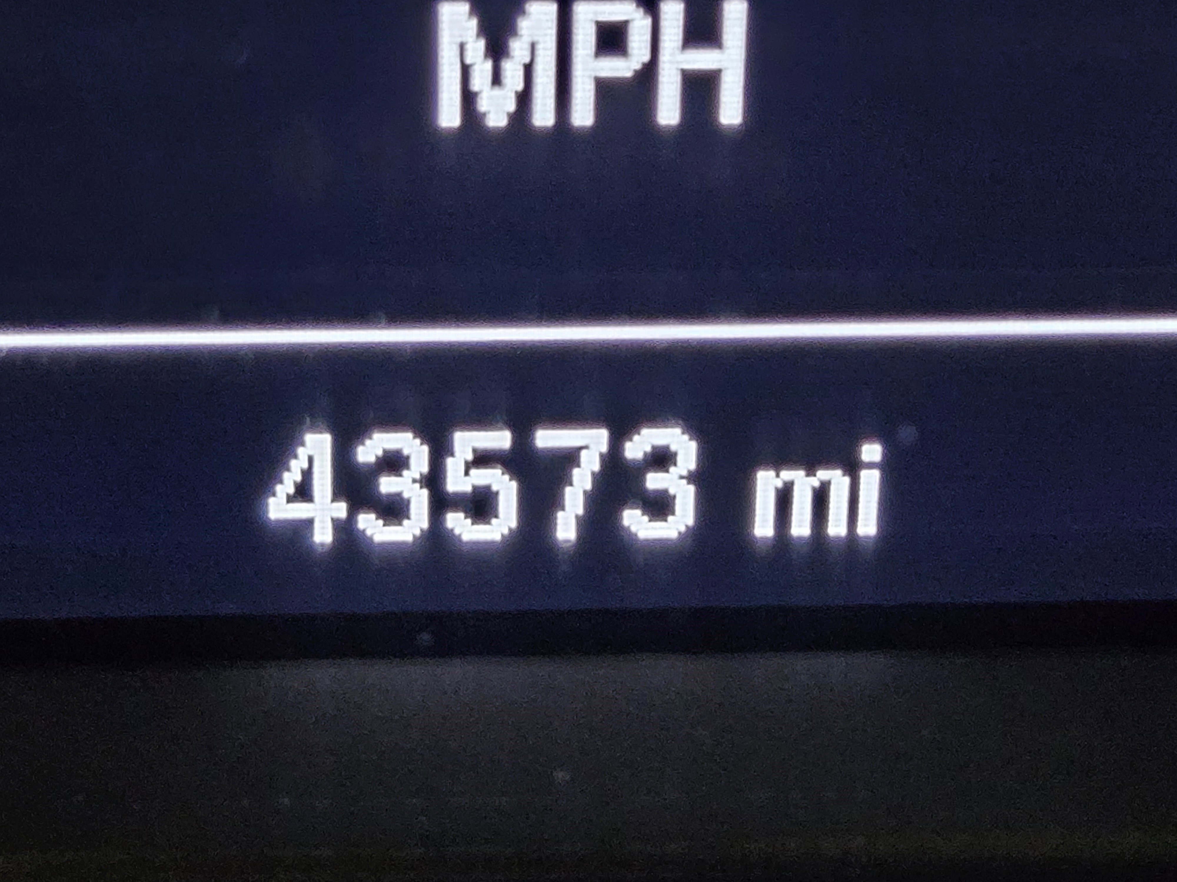 Certified 2023 Chevrolet Traverse LS w/ Safety Package image 19