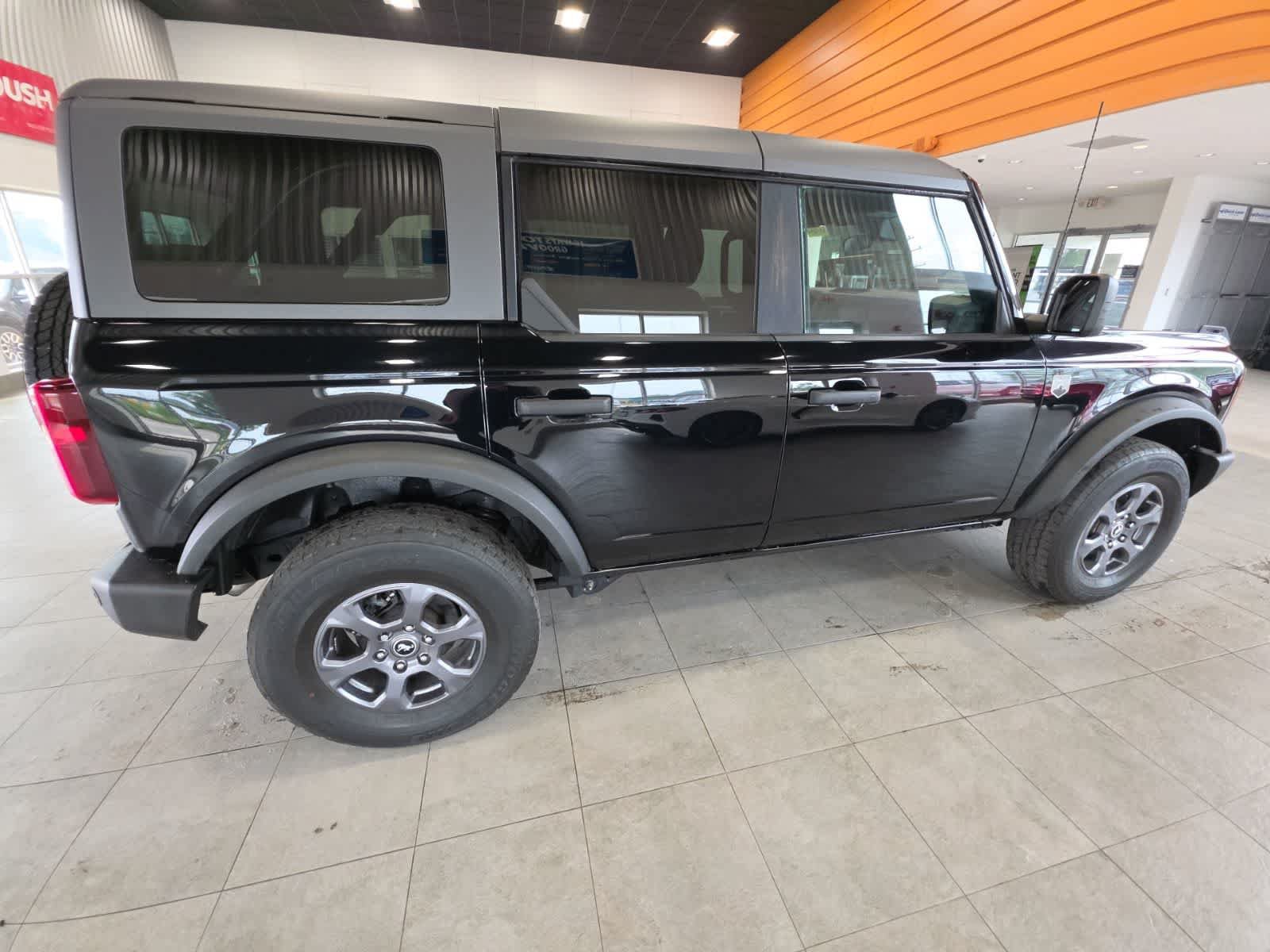 Used 2023 Ford Bronco Big Bend AWD/4WD image 7