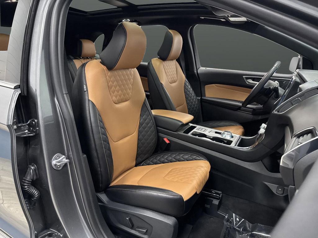 Used 2024 Ford Edge Titanium w/ Titanium Elite Package image 31