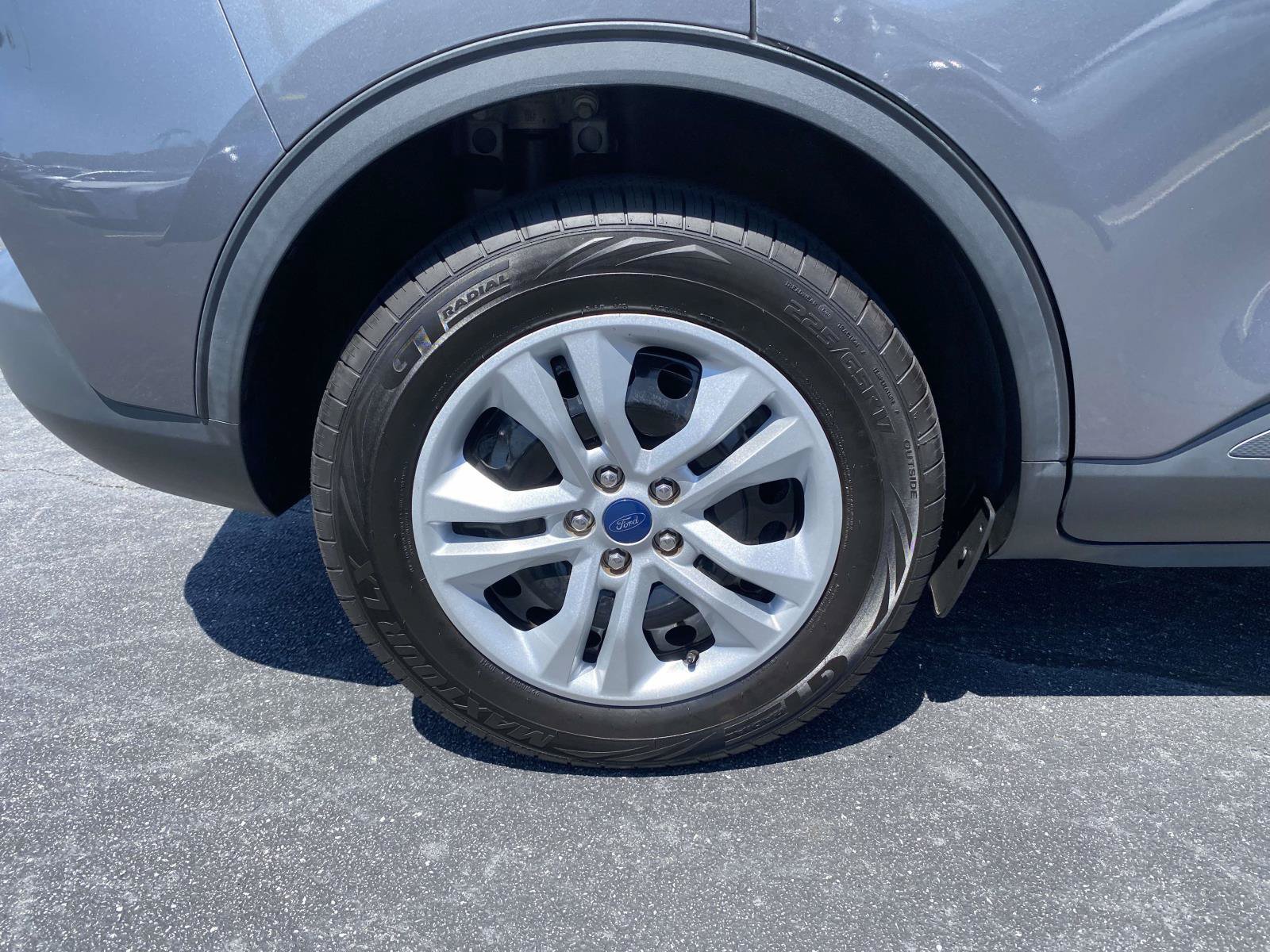 Certified 2022 Ford Escape S FWD image 9