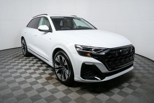 New 2026 Audi Q8 Prestige image 1