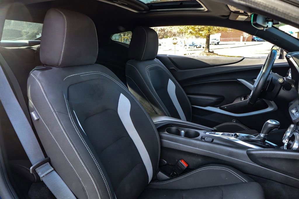 Used 2023 Chevrolet Camaro SS image 29