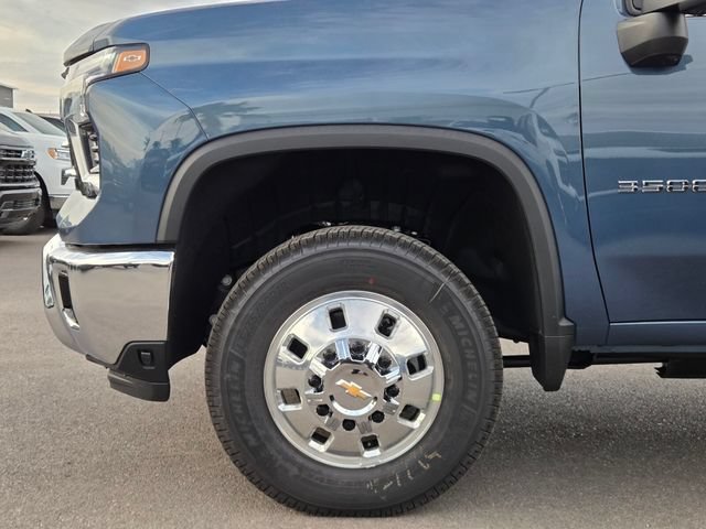 New 2026 Chevrolet Silverado 3500 LTZ w/ LTZ Convenience Package AWD/4WD image 5