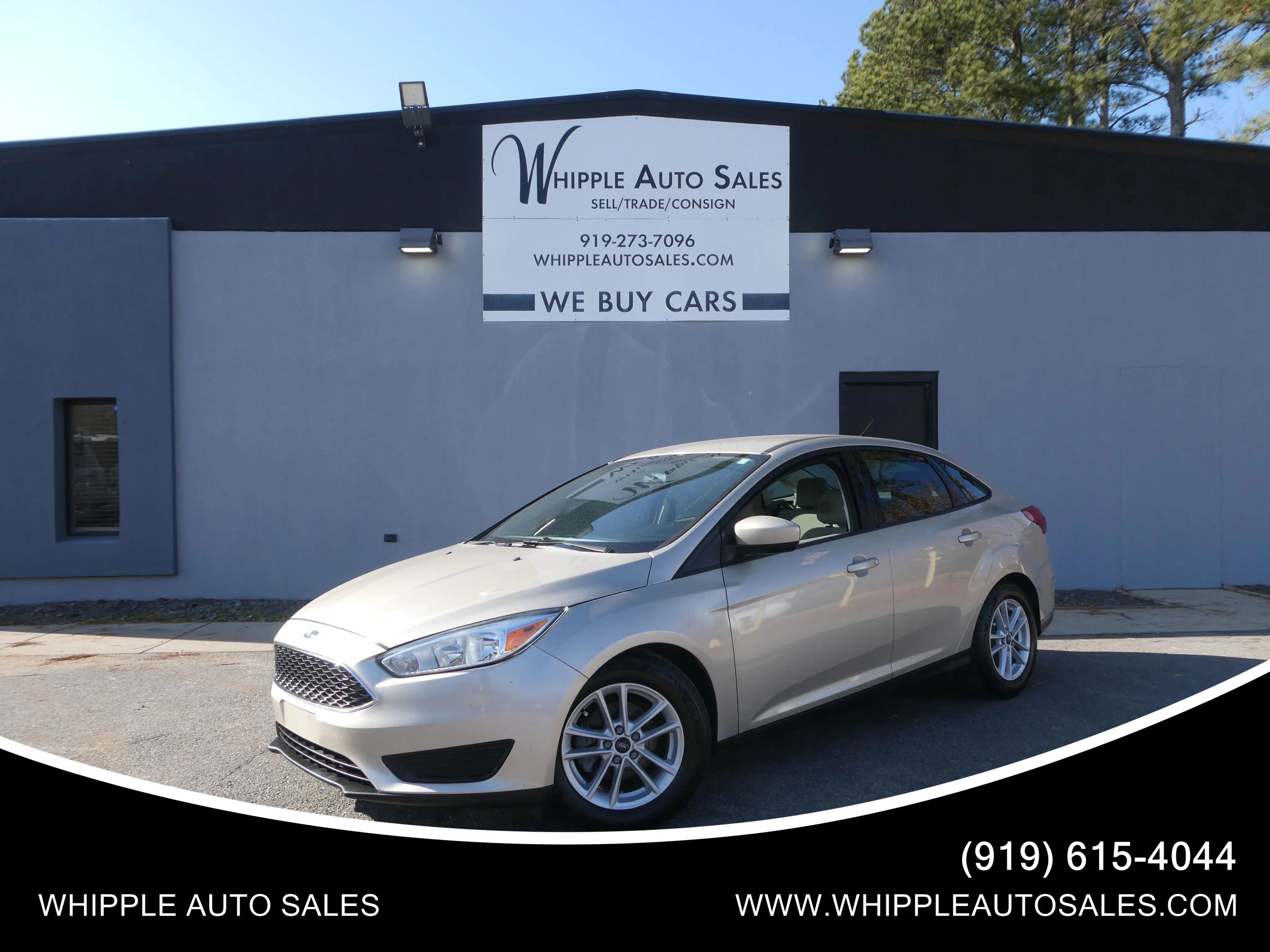 Used 2018 Ford Focus SE image 1