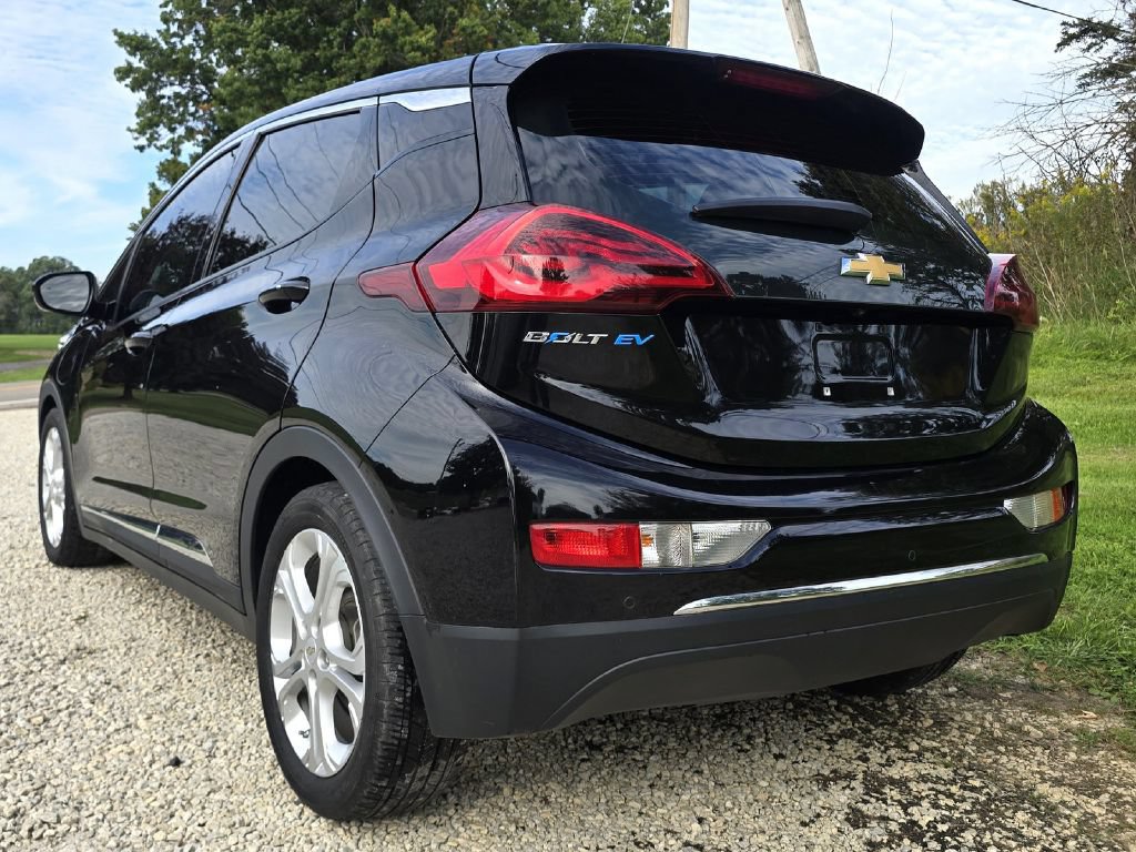 Used 2019 Chevrolet Bolt LT FWD image 5
