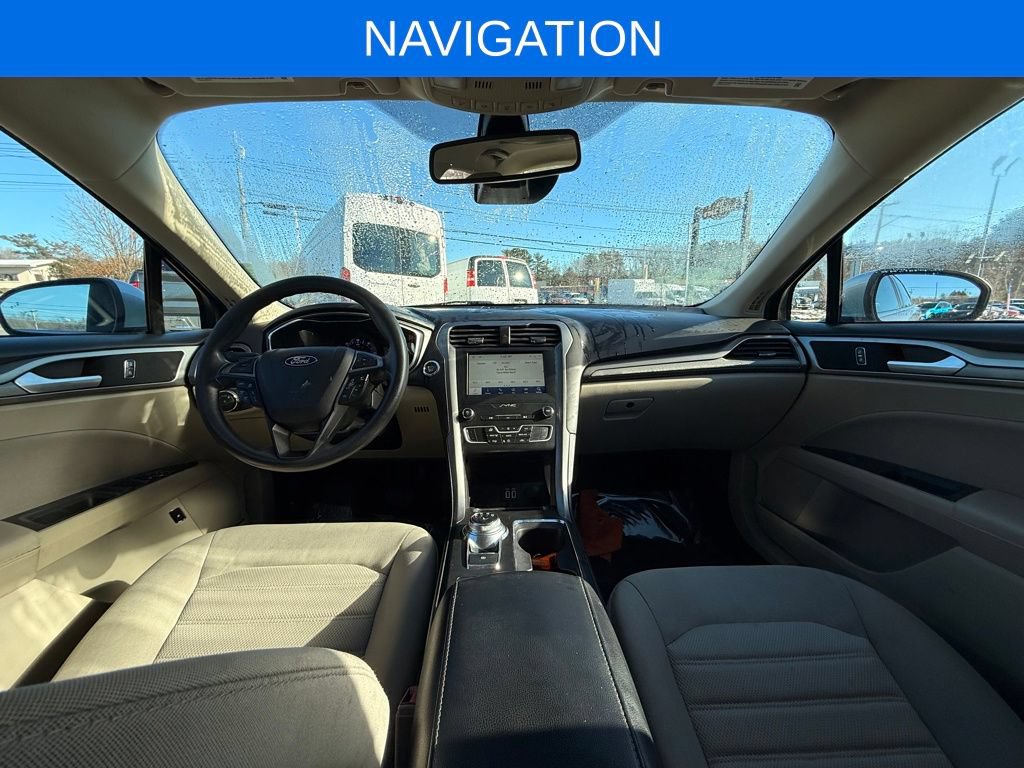 Used 2020 Ford Fusion SE FWD video 3