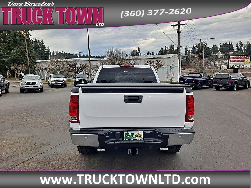 Used 2013 GMC Sierra 1500 SLT w/ SLT Convenience Package AWD/4WD image 4