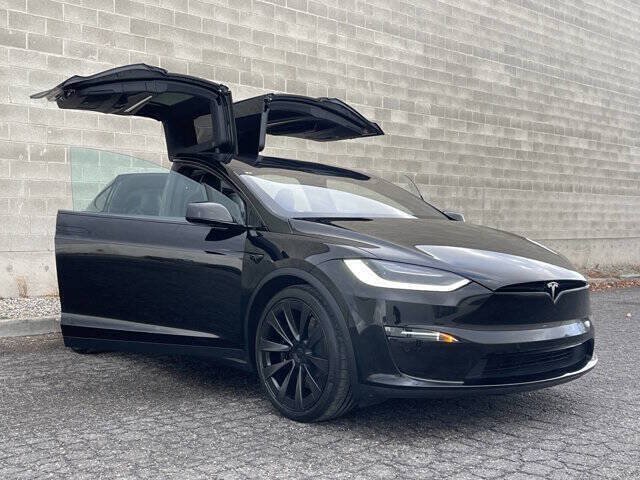 Used 2022 Tesla Model X Plaid AWD/4WD image 4