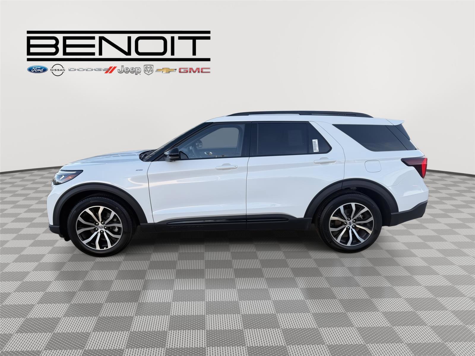 New 2025 Ford Explorer ST-Line image 4