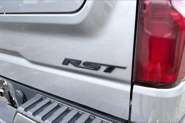 Used 2024 Chevrolet Silverado 1500 RST w/ Convenience Package II AWD/4WD image 23