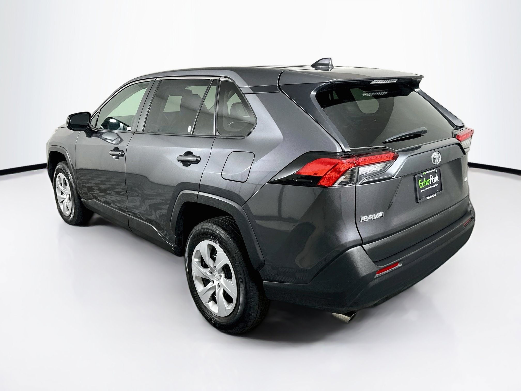 Used 2025 Toyota RAV4 LE FWD image 5