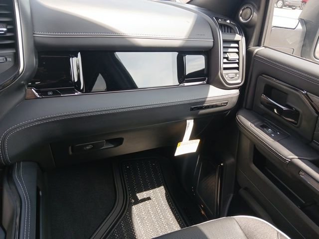 New 2026 RAM 3500 Limited image 46