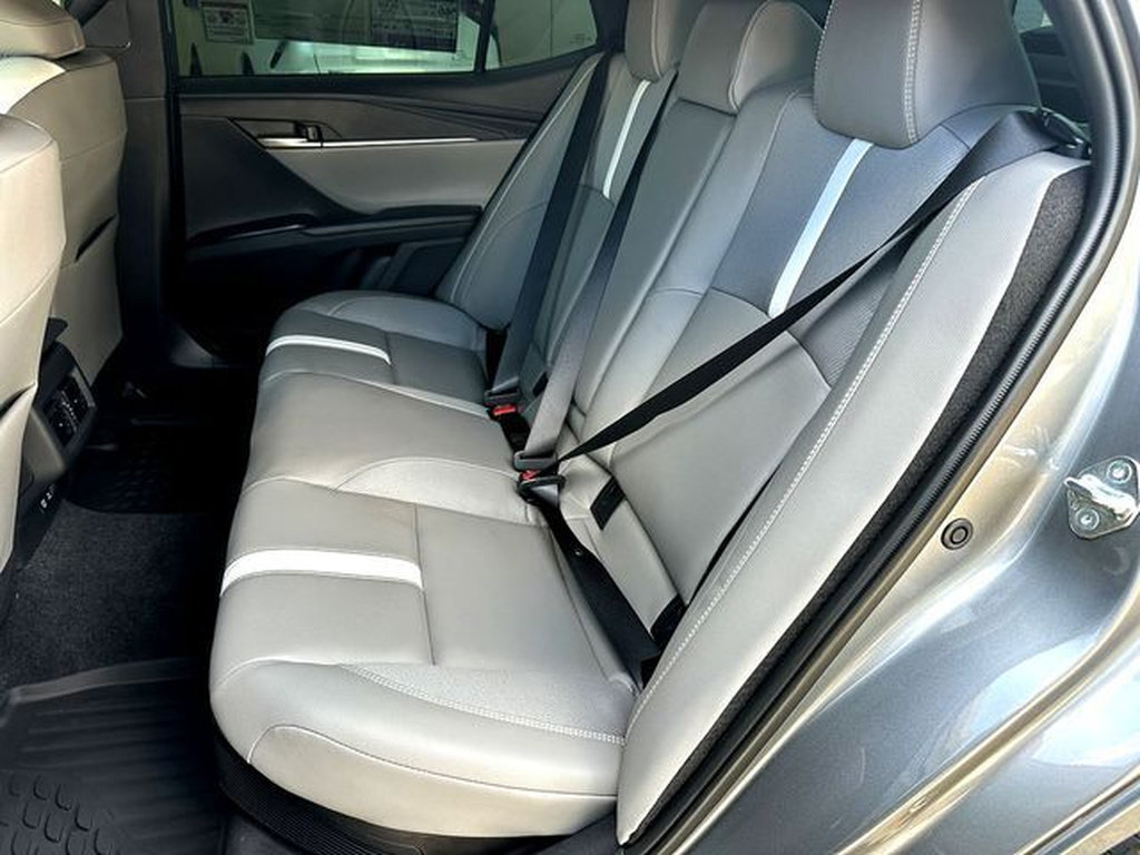 New 2026 Toyota Camry SE w/ Convenience Package FWD image 17
