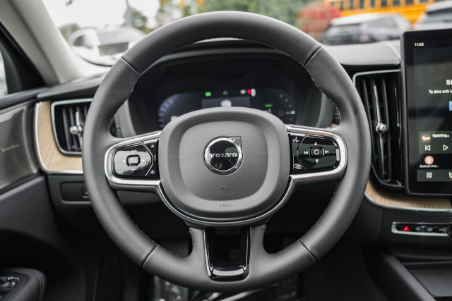 New 2027 Volvo XC60 T8 Ultra AWD/4WD image 24