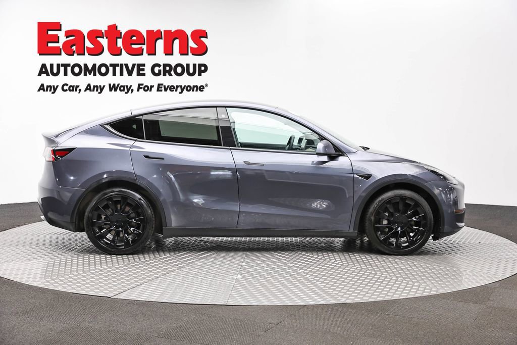 Used 2021 Tesla Model Y Long Range AWD/4WD image 4