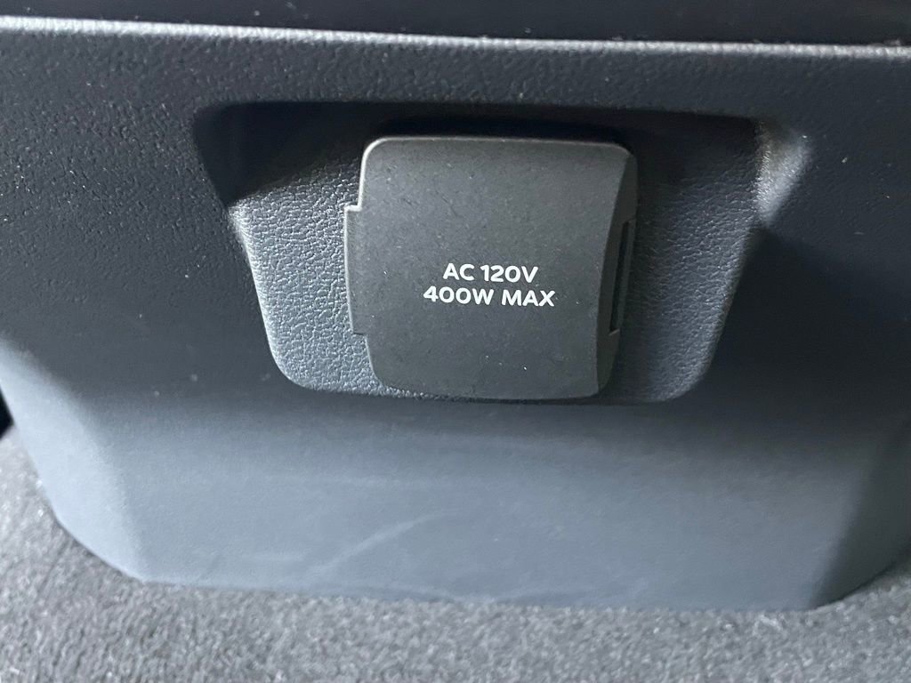 Used 2026 Ford F350 Platinum w/ FX4 Off-Road Package image 33