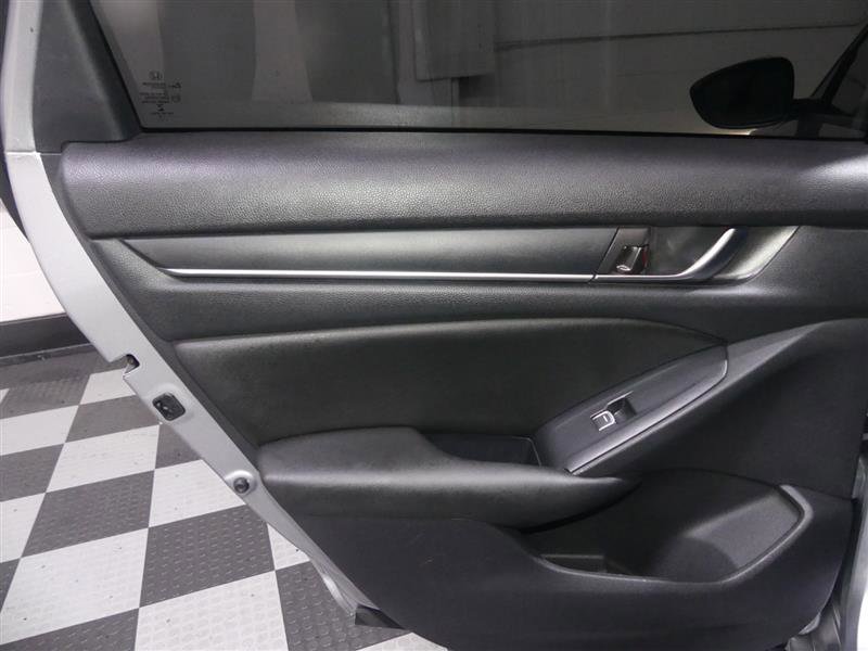 Used 2019 Honda Accord Sport image 25