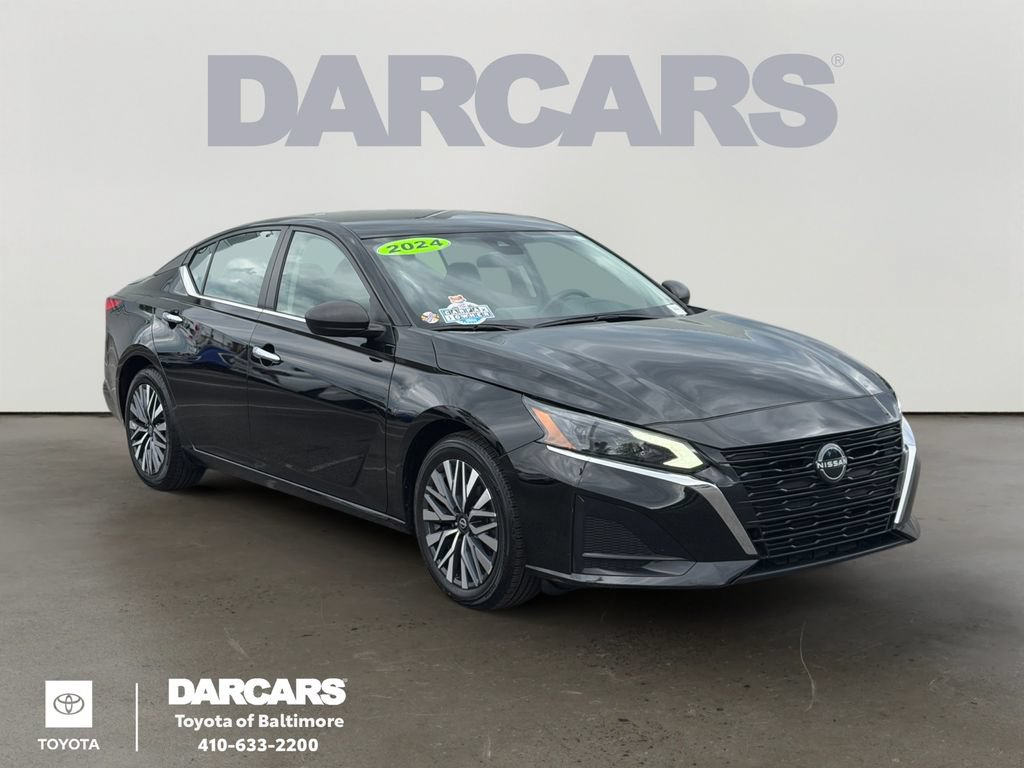 Used 2024 Nissan Altima 2.5 SV FWD image 1