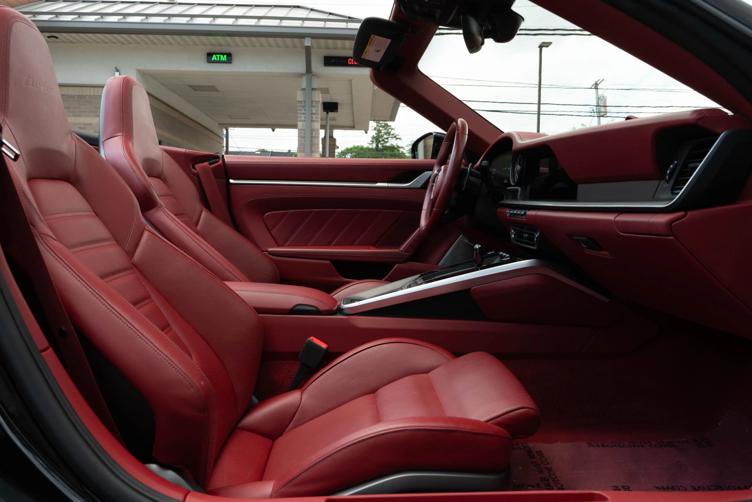 Used 2021 Porsche 911 Turbo image 60