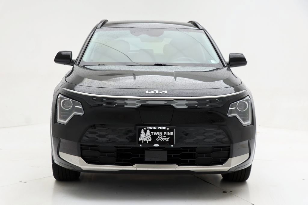 Used 2024 Kia Niro Wind w/ Wind Preserve Package FWD image 4