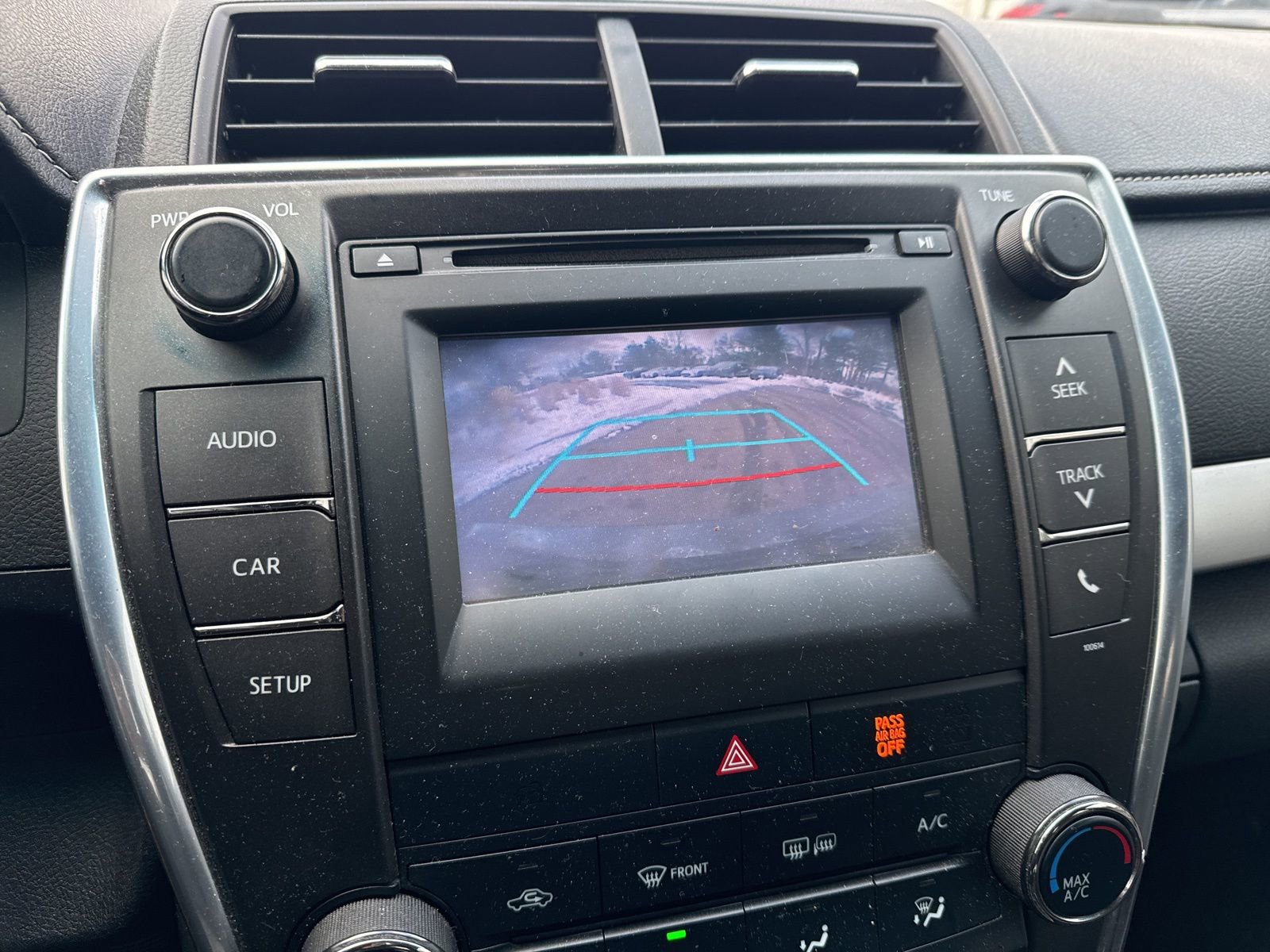 Used 2016 Toyota Camry SE image 20