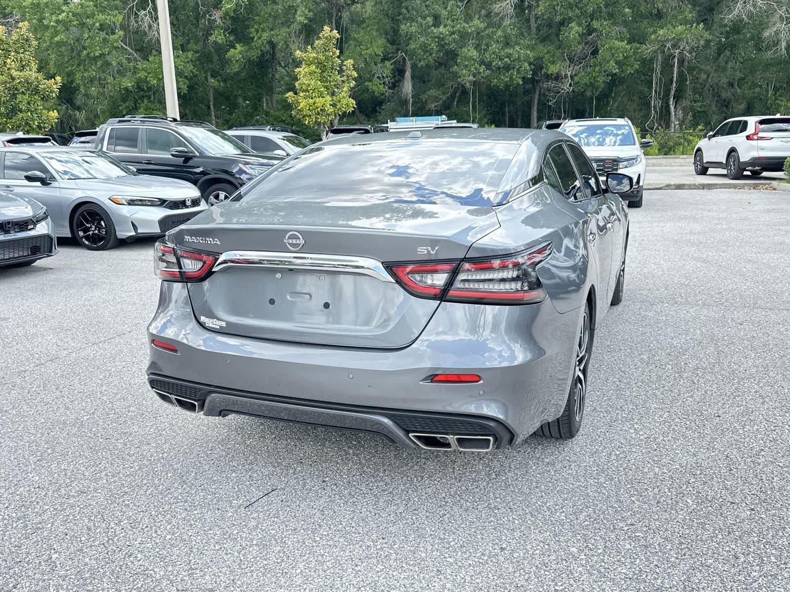 Used 2023 Nissan Maxima SV w/ Floor Mat Group FWD image 6