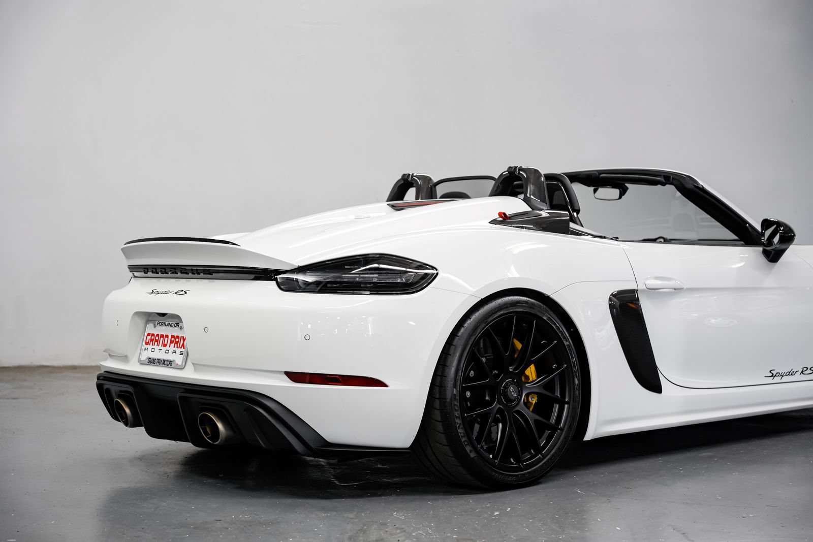 Used 2024 Porsche 718 Boxster Spyder RS RWD image 35