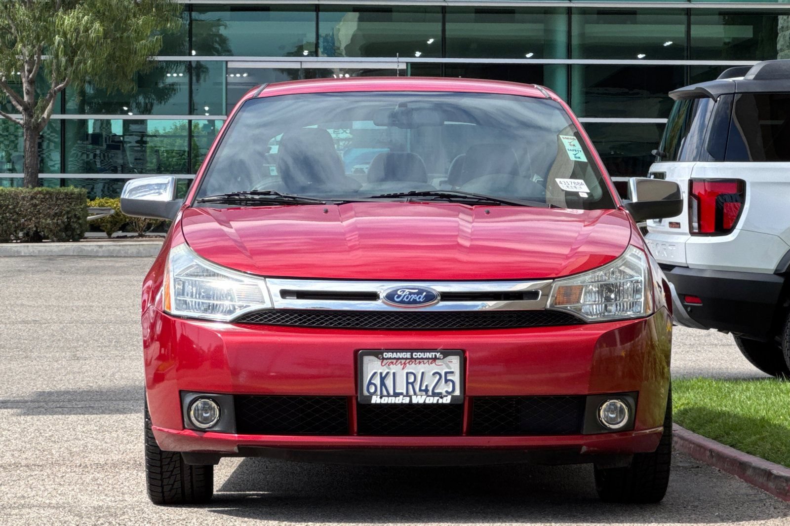 Used 2010 Ford Focus SEL FWD image 9