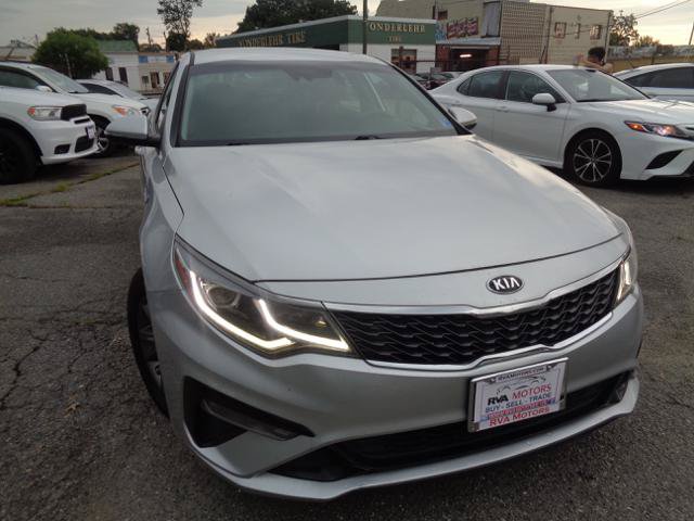 Used 2020 Kia Optima LX FWD image 23