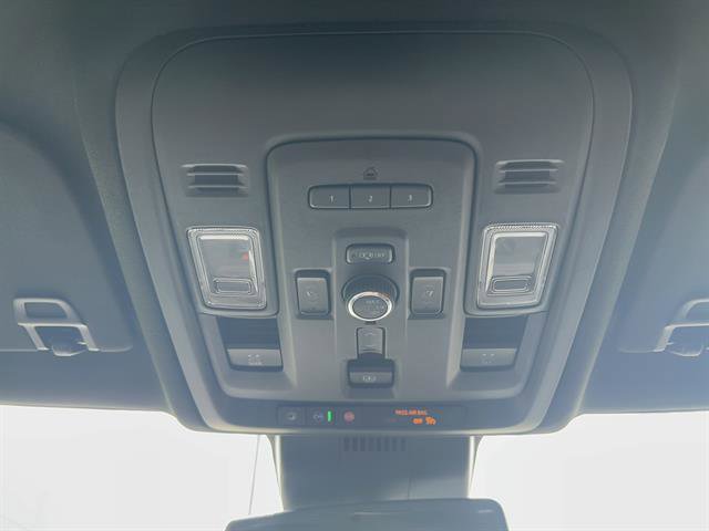 Used 2024 GMC Yukon Denali w/ Max Trailering Package AWD/4WD image 31
