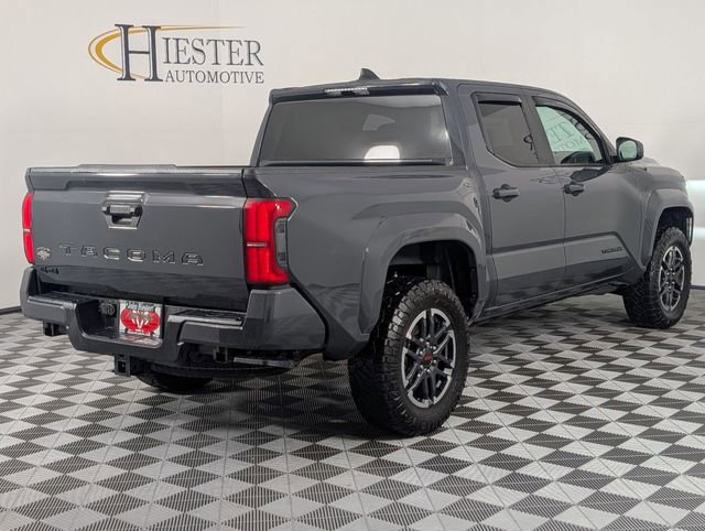 Used 2025 Toyota Tacoma TRD Sport image 7