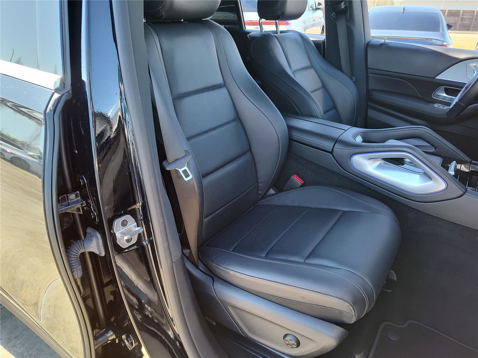 Used 2022 Mercedes-Benz GLE 350 4MATIC image 23