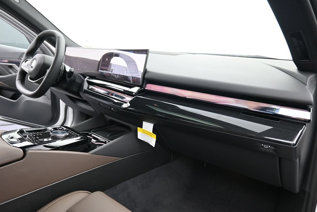 New 2027 BMW 530i xDrive w/ Premium Package AWD/4WD image 20